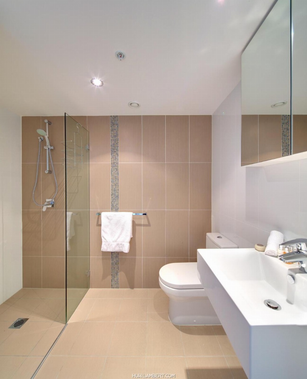 Zara Tower  Luxury Suites and Apartments
