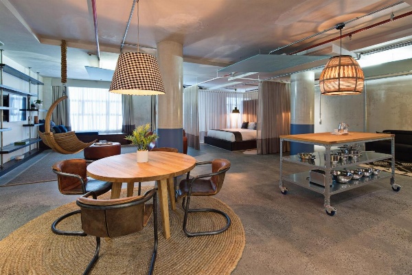 Zara Tower  Luxury Suites and Apartments image 1