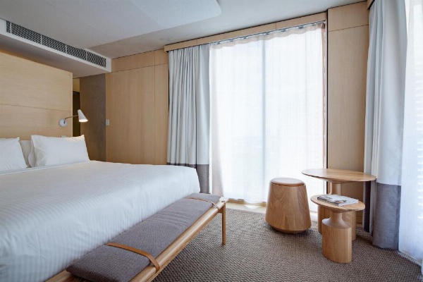 Zara Tower  Luxury Suites and Apartments image 17